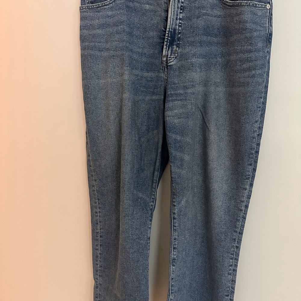 Madewell Light Blue Straight Leg Jeans